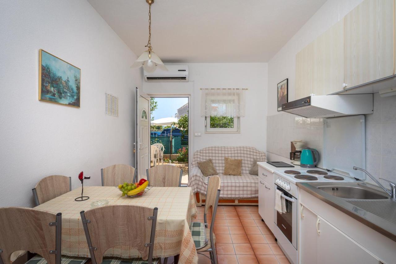 Apartments Near Beach Babic Split Extérieur photo