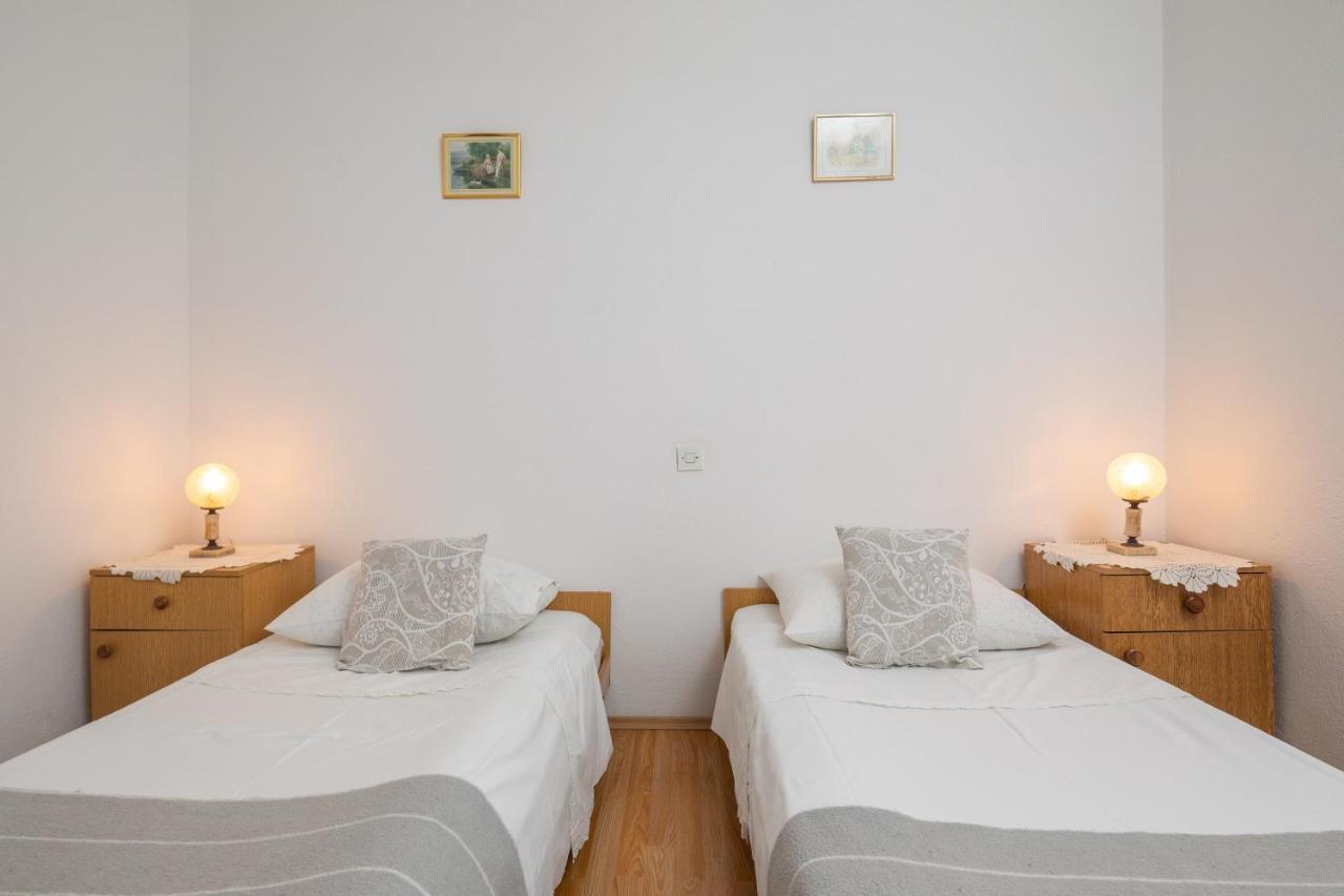 Apartments Near Beach Babic Split Extérieur photo