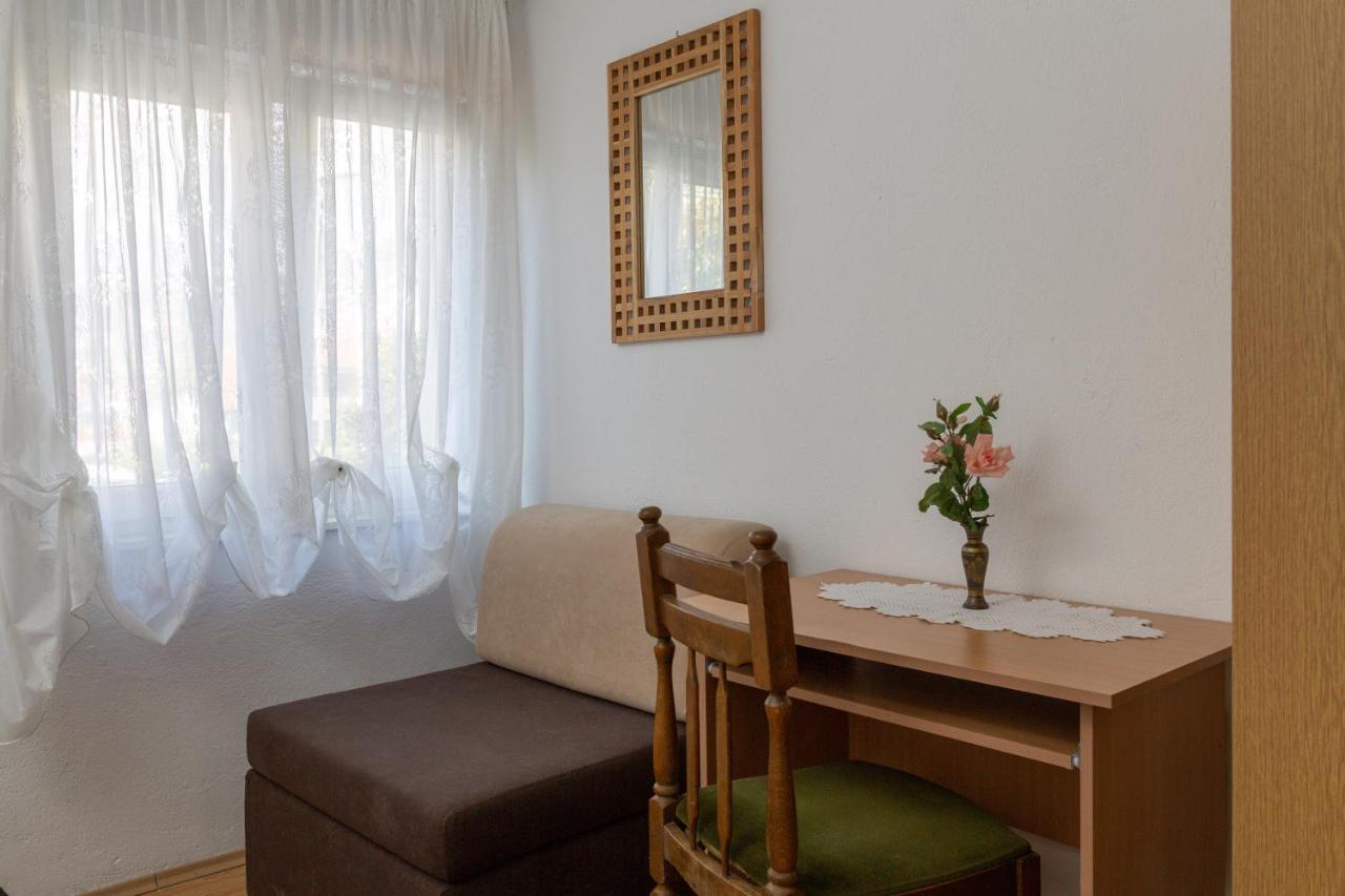 Apartments Near Beach Babic Split Extérieur photo
